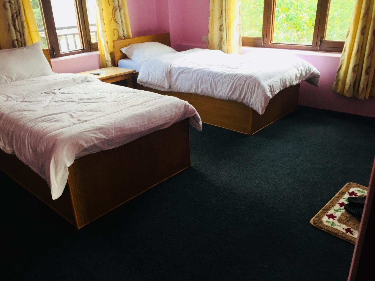 Obey Guest House Покхара Экстерьер фото